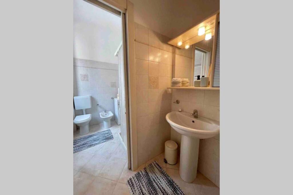 Unconventional Apartment: Centro Storico Con Bici 曼托瓦 外观 照片