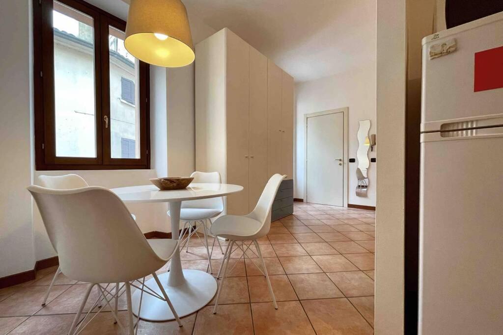 Unconventional Apartment: Centro Storico Con Bici 曼托瓦 外观 照片
